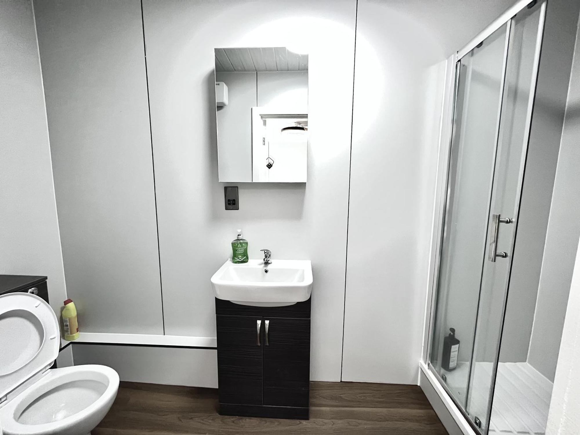 Welsh Holiday Accommodation - Modern Living Pembroke Dock Eksteriør bilde